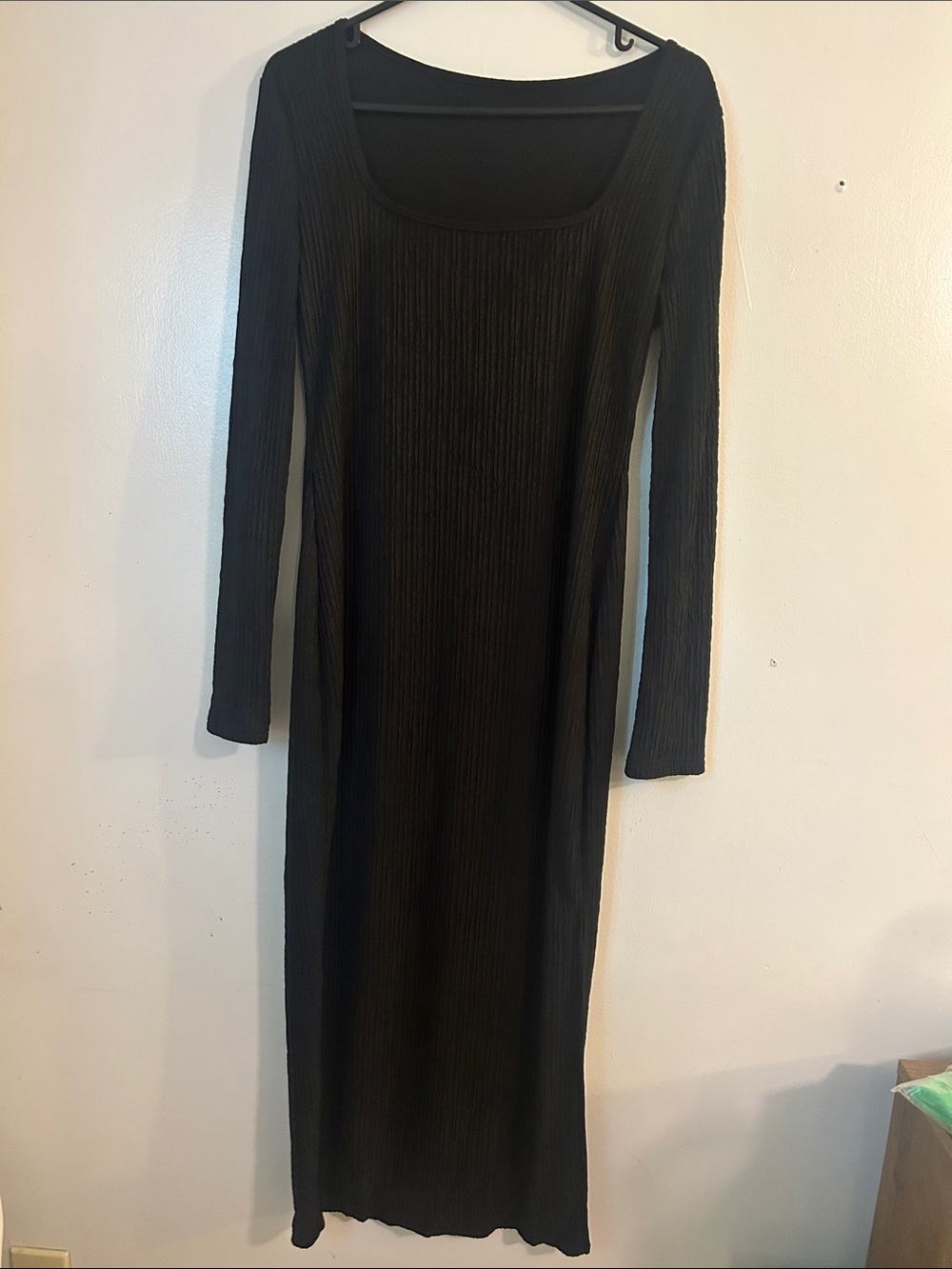 Classic Long-Sleeve Black Ribbed Dress